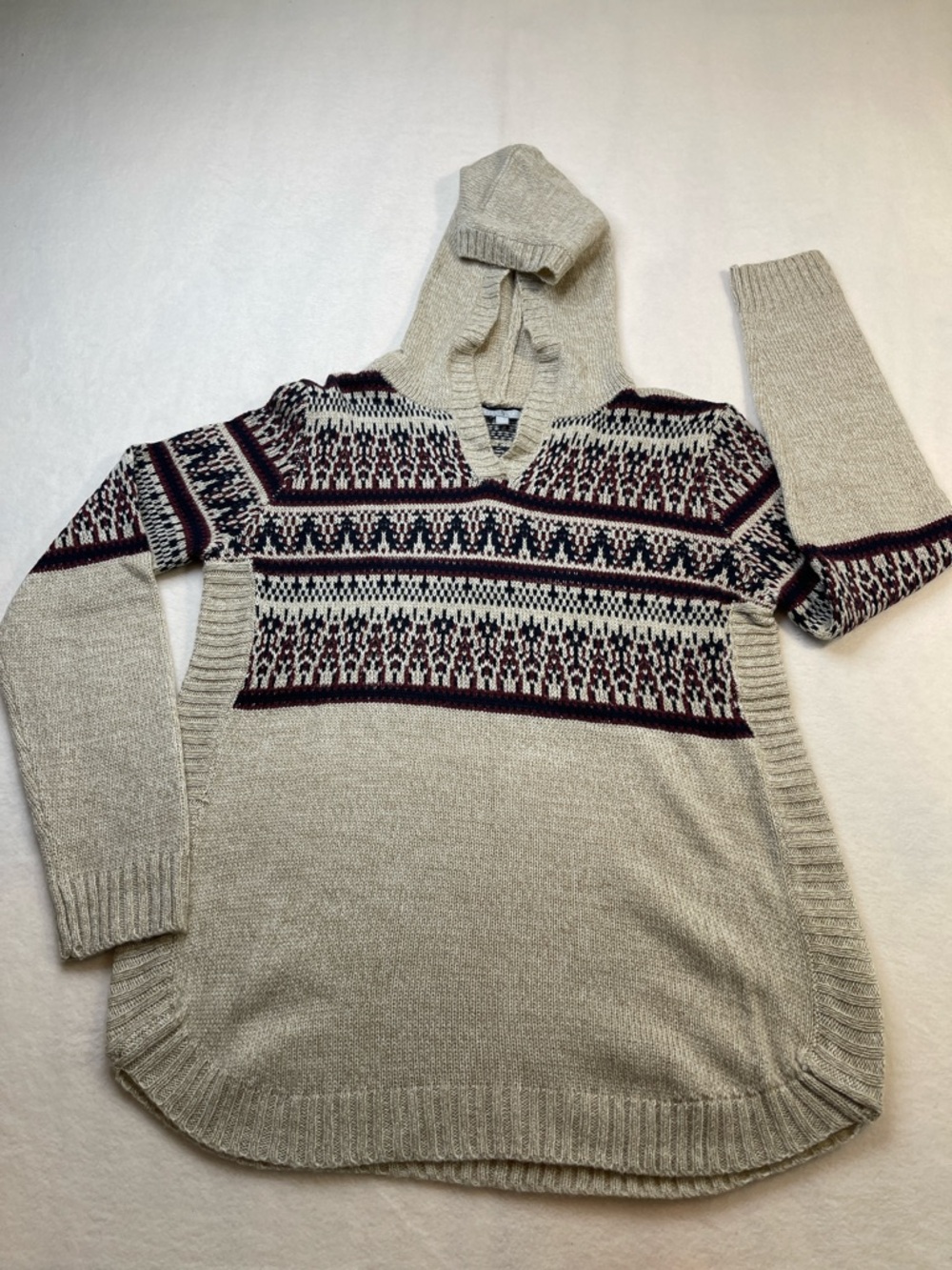 Women's Hooded Sweater in Oatmeal and Burgundy SIZE M